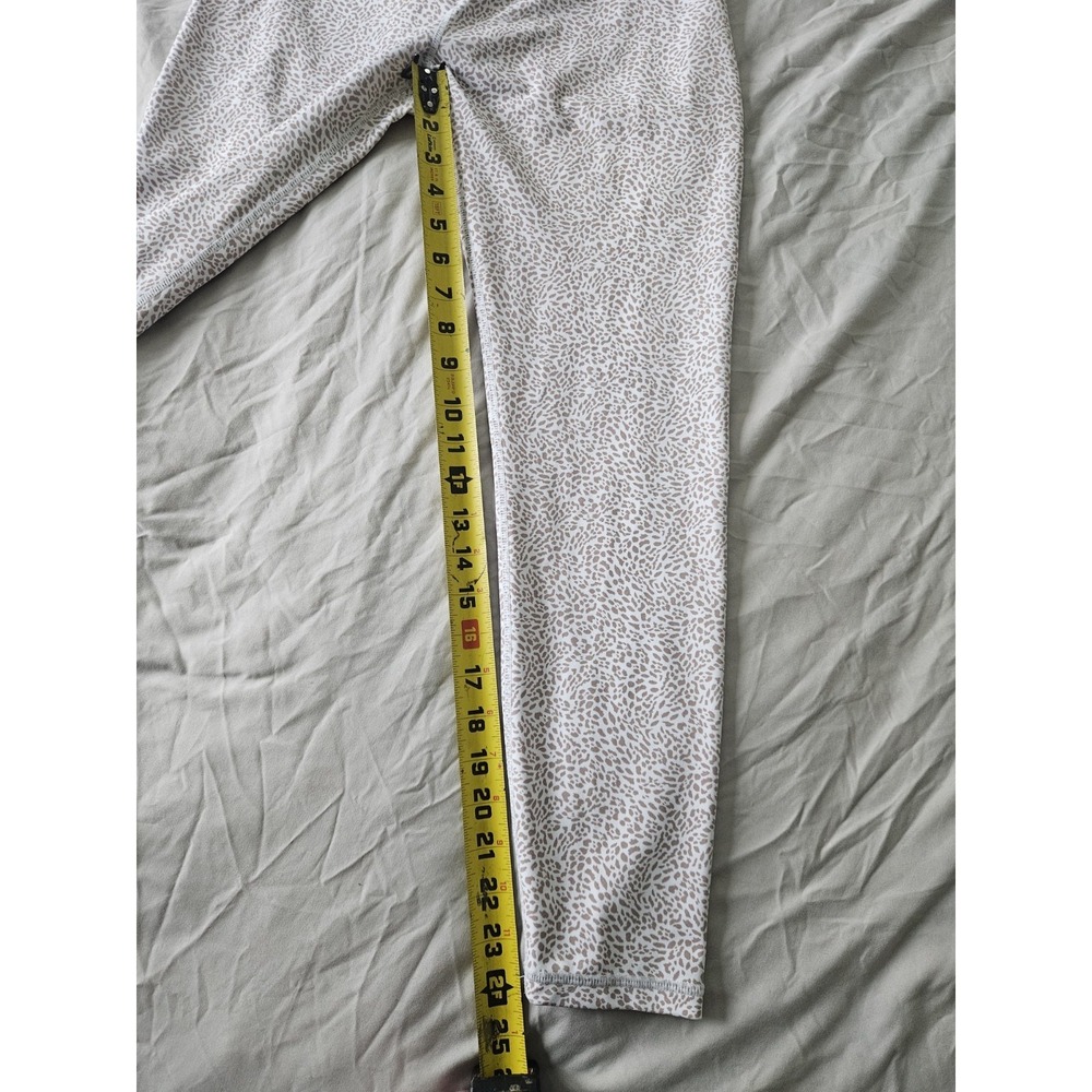 ALL FENIX High Rise Ankle Leggings White‎ Beige Animal Print Size L - Picture 5 of 6